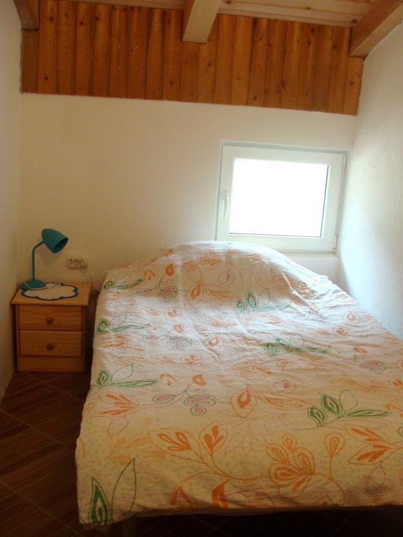 Kamp Rut Hostel โคบาริด ห้อง รูปภาพ